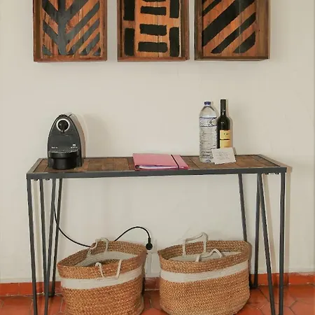 Casa Da Mesa Redonda Lagos