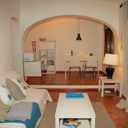 Casa Da Mesa Redonda Apartment